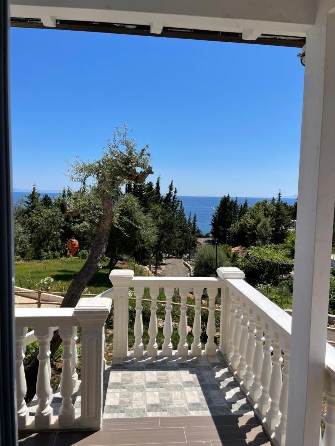Essos Villas Dhërmi Buitenkant foto