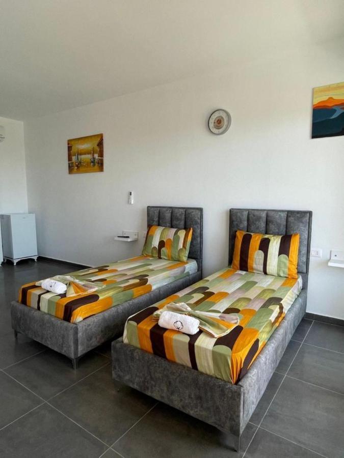 Essos Villas Dhërmi Buitenkant foto