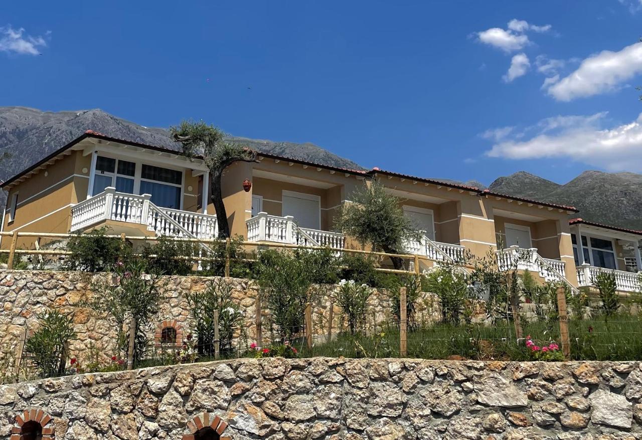 Essos Villas Dhërmi Buitenkant foto